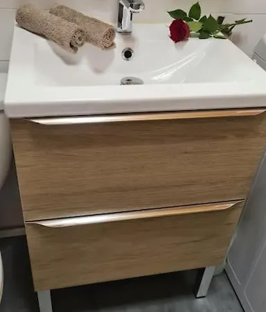 Elegant Au Calme 2mn Wifi Clim Terrasse Parking 아파트 식스포즈레스플라지스